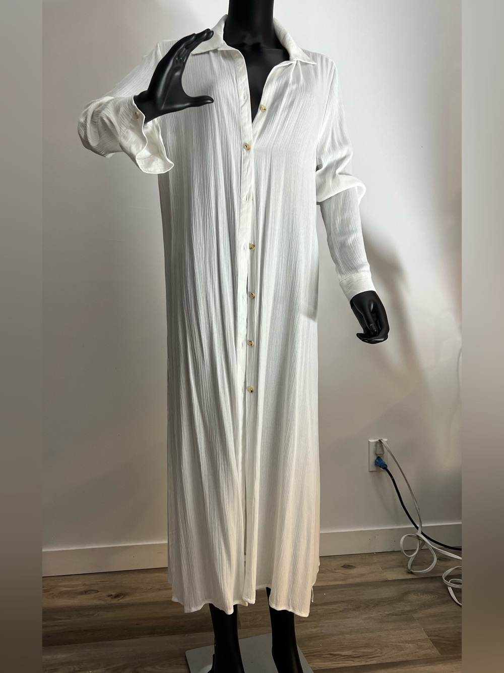 Women's Long Button-Front Sleep Robe in Ivory